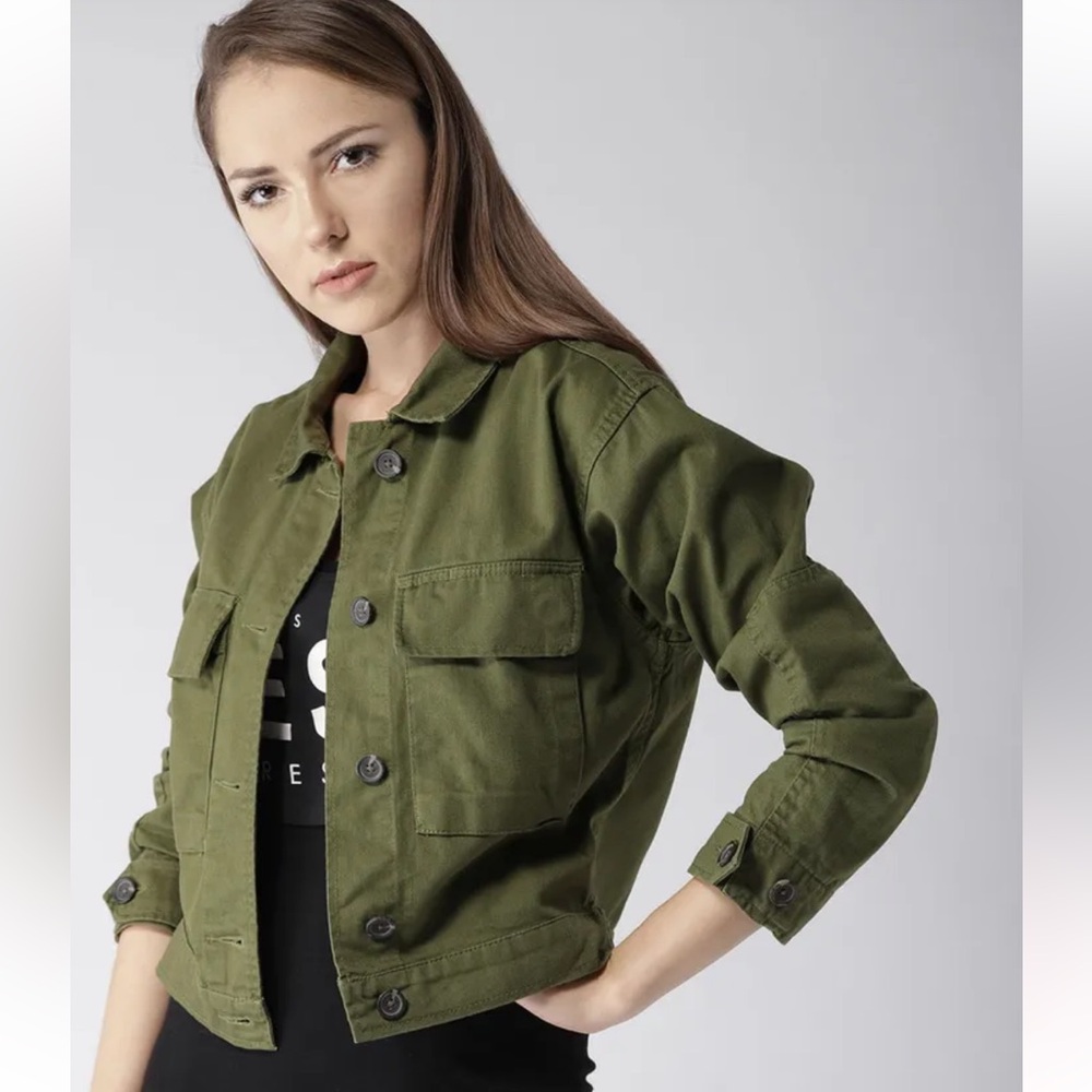 Forever 21 Rock n Roll Embroidered Jacket. Size: Medium. Excellent condition - Picture 7 of 12